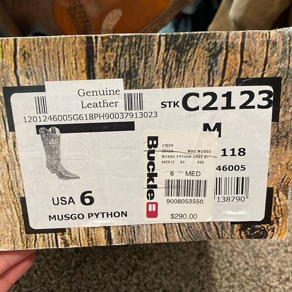 Corral womens boots. Bought at Buckle. Genuine leather. - Picture 5 of 5